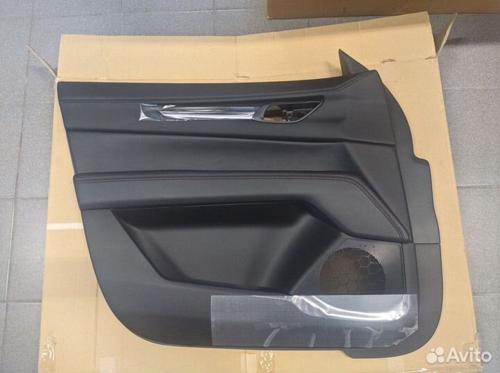 Дверная карта пер лев двери Mazda