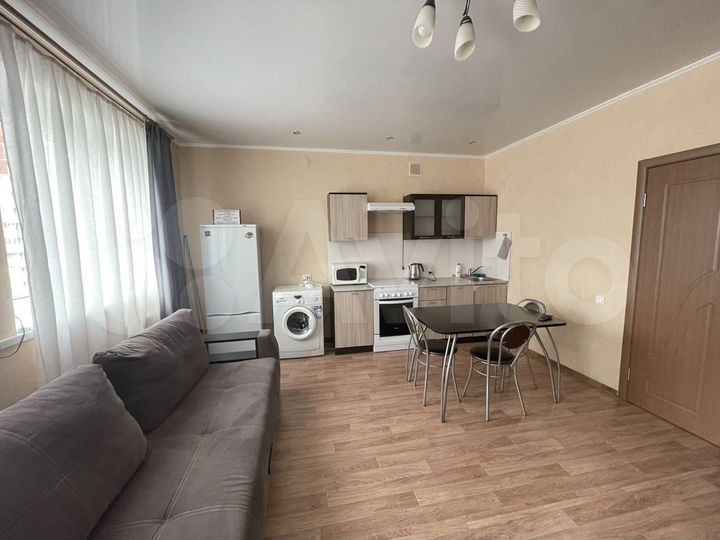 2-к. квартира, 60 м², 11/16 эт.