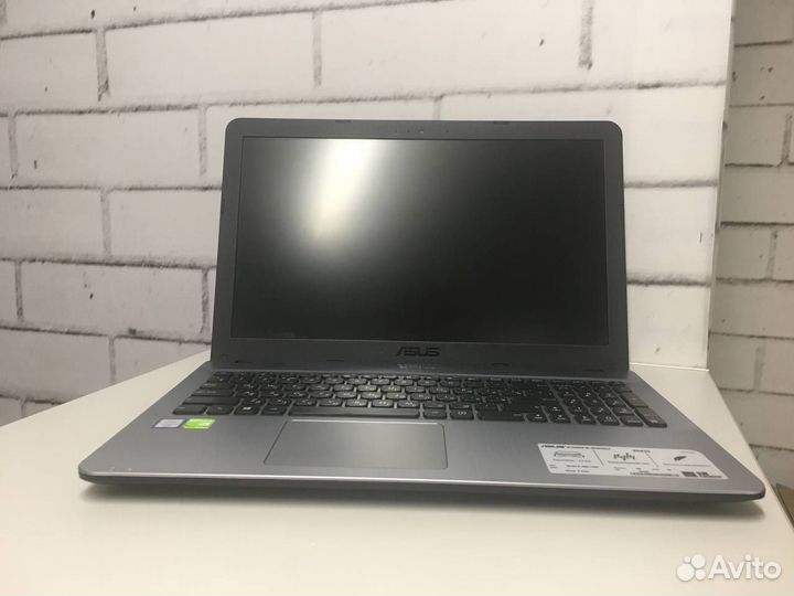 Игровой ноутбук Asus