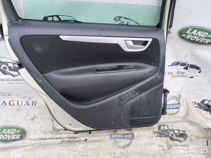 Обшивка двери задняя левая Volvo V70 II (2000-2004