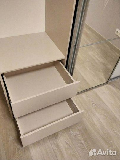 Шкаф купе встроенный на заказ