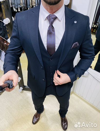 Костюм темно синий классика (не мнется)