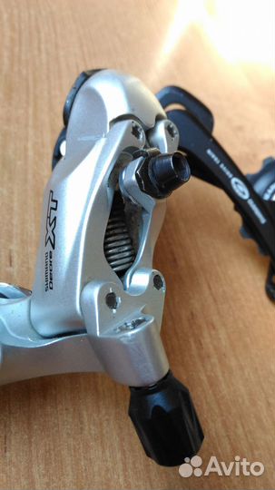 Задний переключатель Shimano хт