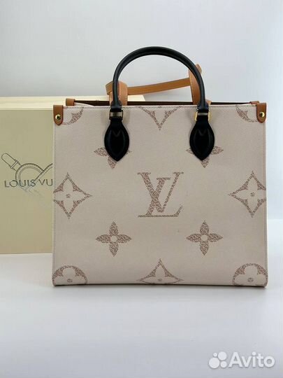 Сумка Louis Vuitton