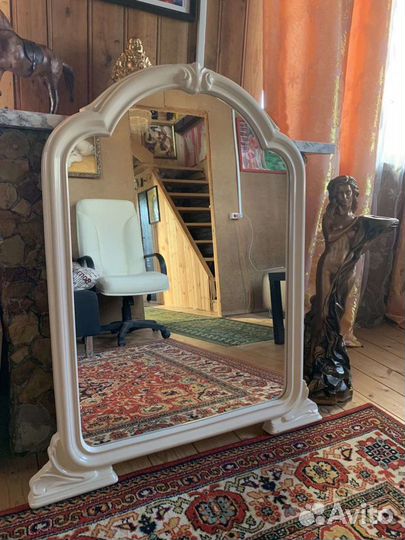 Зеркало от спального гарнитура 105х75