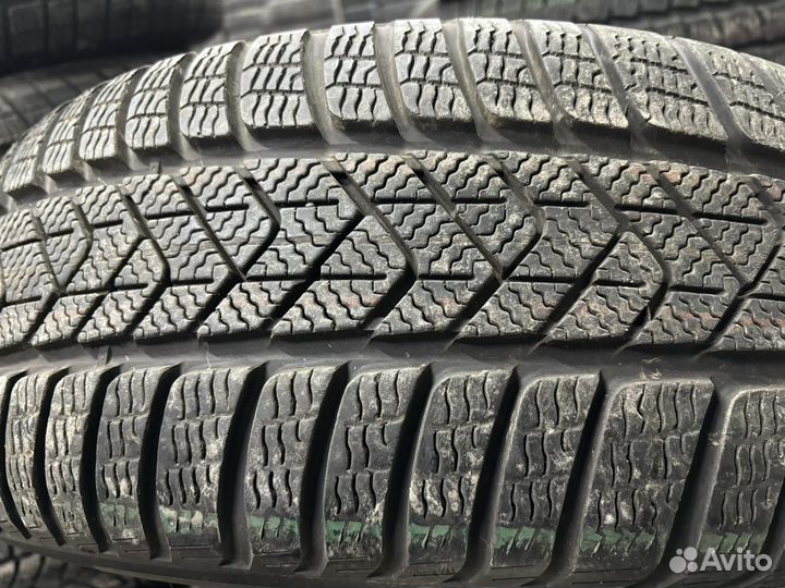 Pirelli Winter Sottozero 3 225/55 R17