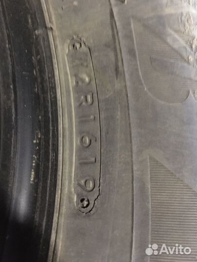 Bridgestone Ice Cruiser 7000S 225/60 R17 99T