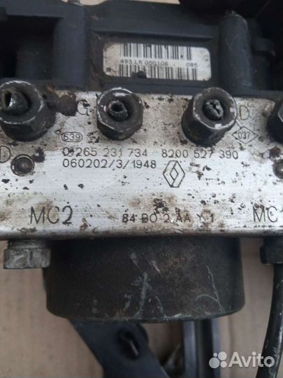 Renault Megane блок ABS