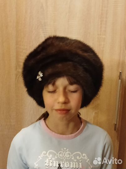 Берет норковый, на обьем головы 58 см