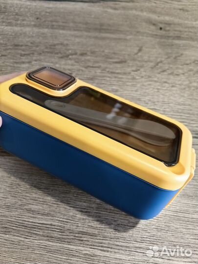 Ланч-бокс с приборами