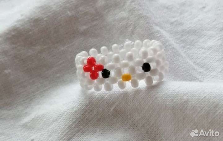 Украшения из бисера