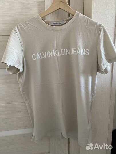 Футболка Calvin Klein M