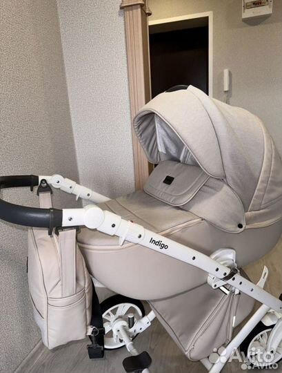 Коляска Indigo Porto 3/1 с автолюлькой с рождения