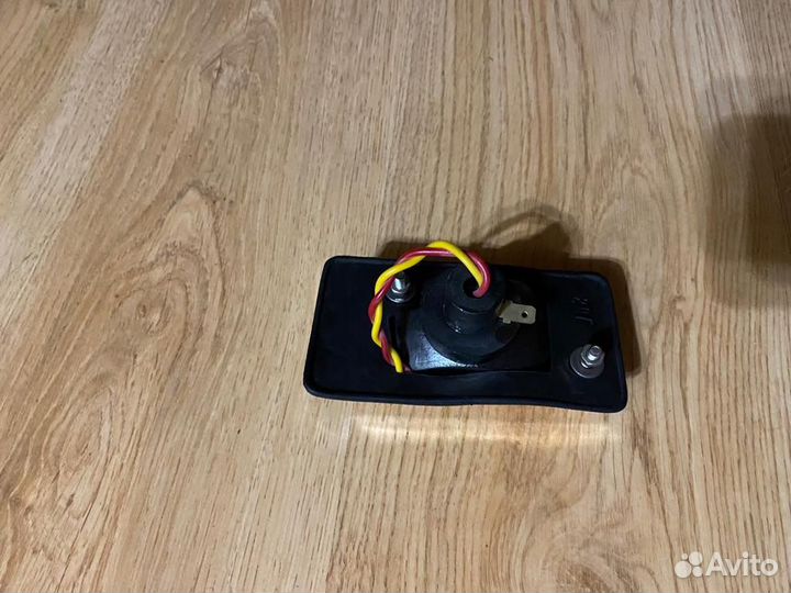 Поворотник на ваз 2101 левый