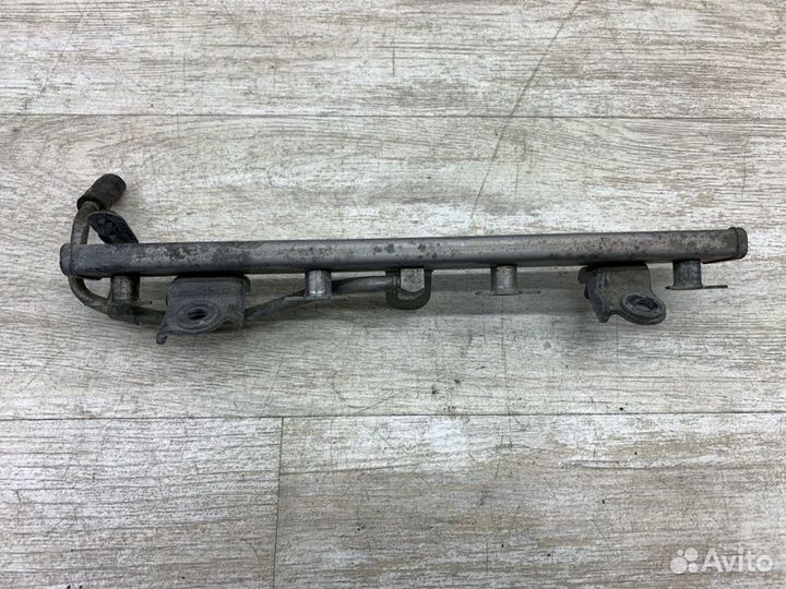 Рампа топливная Suzuki Vitara внедорожник M16A