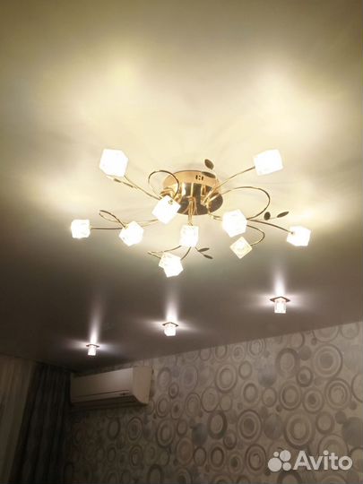 Люстра потолочная