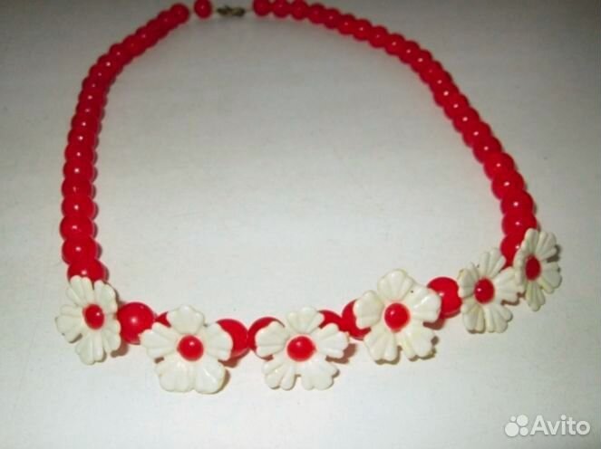 Украшение на шею. бусы/бусики пластмасс, СССР