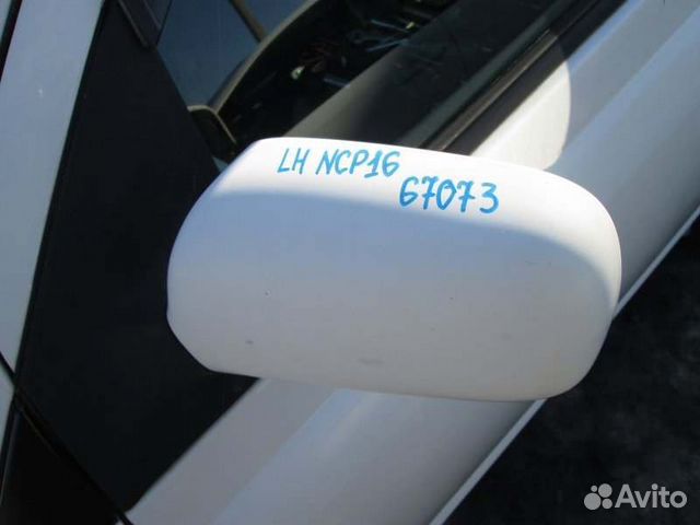 Зеркало левое Toyota Platz NCP16 2NZ-FE 2001/11