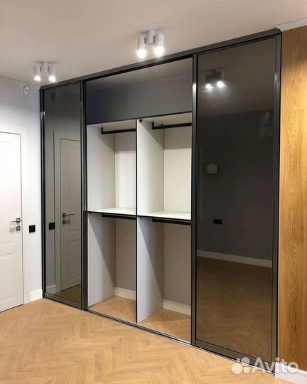 Шкаф распашной / купе