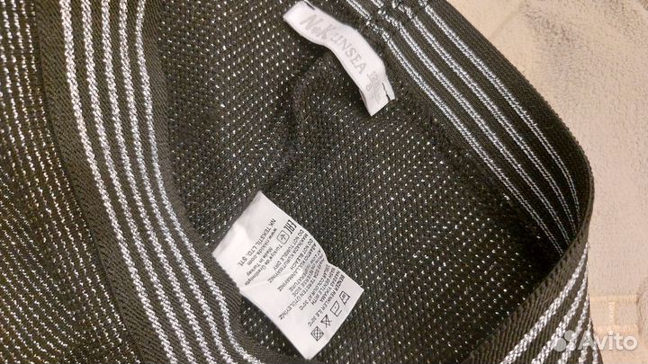 Костюм для девочки праздничный 128р Турция