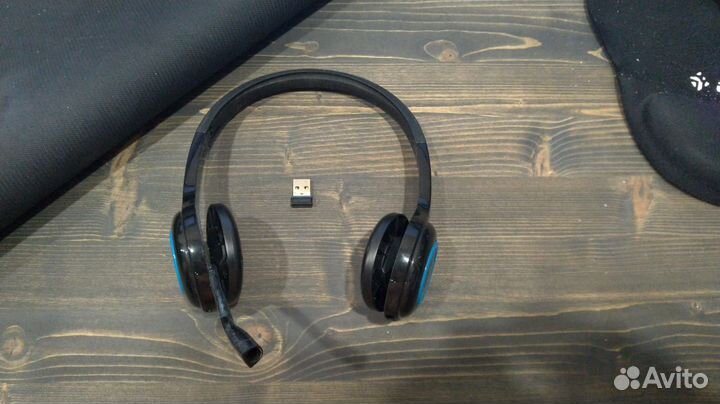 Bluetooth гарнитура