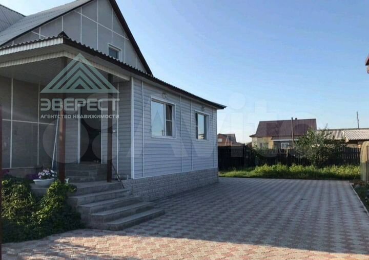 Дом 166 м² на участке 11 сот.