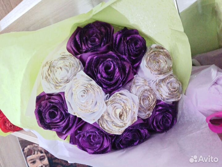 Букет из атласных лент в наличии