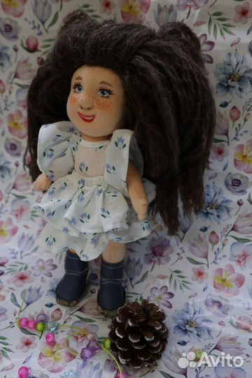 Кукла ручной работы