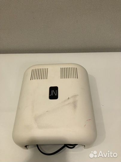 Ультрафиолетовая лампа для маникюра