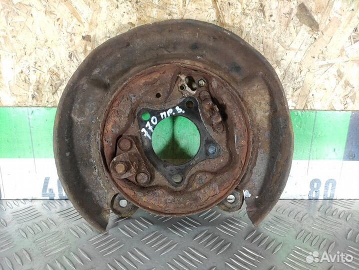 Щит опорный Toyota Camry v10