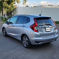 Honda Fit 1.5 CVT, 2020, 31 200 км, с пробегом, цена 1 850 000 руб.