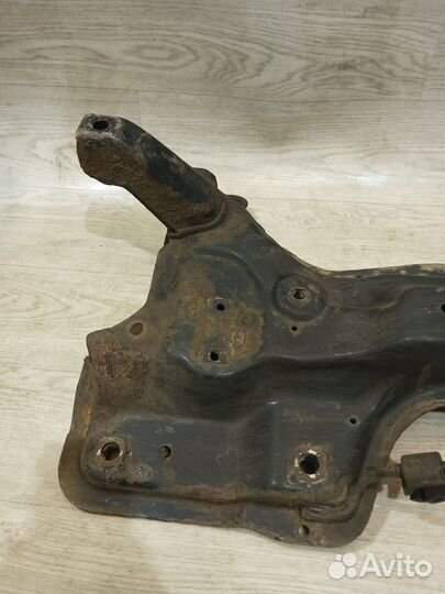 Передний подрамник Opel corsa d