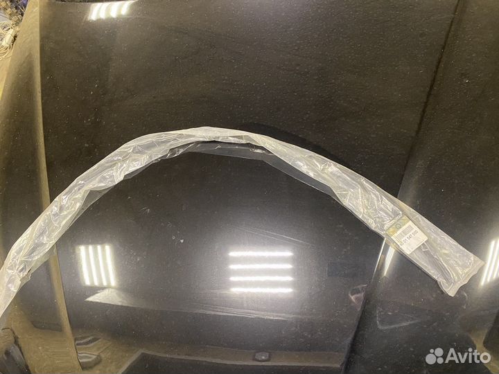 Уплотнитель лобового стекла renault