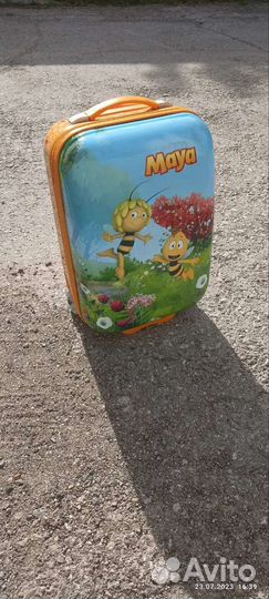 Детский чемодан на колесиках Пчела Майя