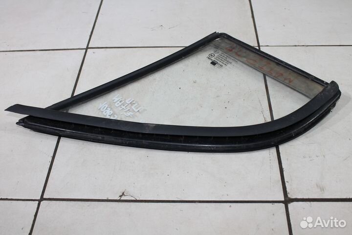 Стекло двери передней правой Daewoo Matiz