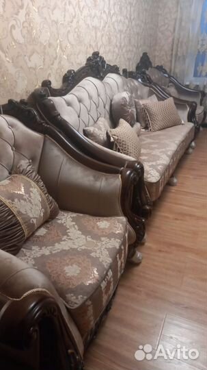 Новый прямой диван