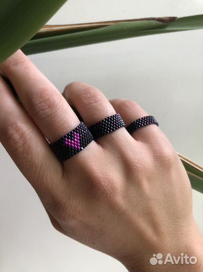 Кольцо из японского бисера