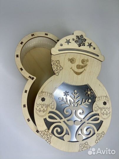 Коробочка из дерева 