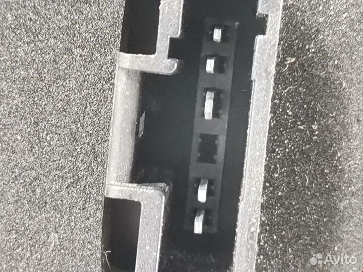 Фонарь задний правый Dacia Sandero 2010 8200734824