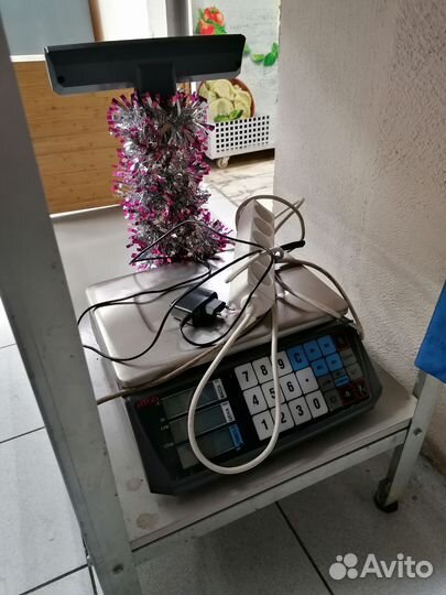 Весы торговые электронные