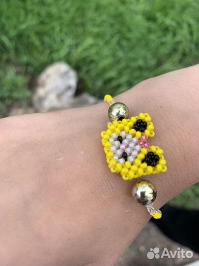 Браслет из бисера
