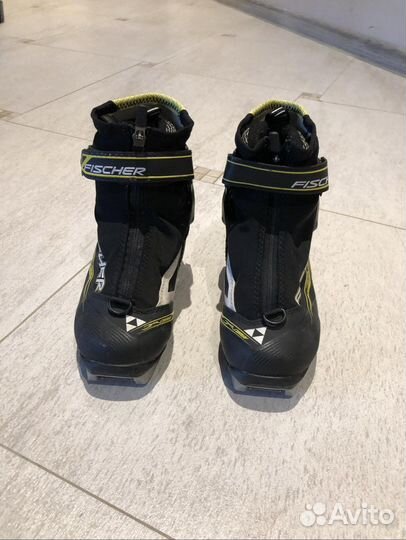 Лыжные ботинки fischer