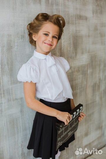 Новые нарядные белые блузки р.152-158