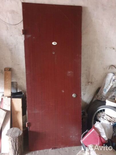 Дверь входная железная уличная утепленная бу