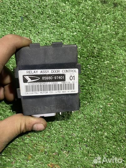 Электронный блок Daihatsu yrv