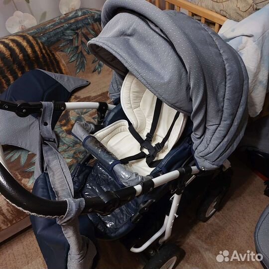 Коляска детская 3 в 1