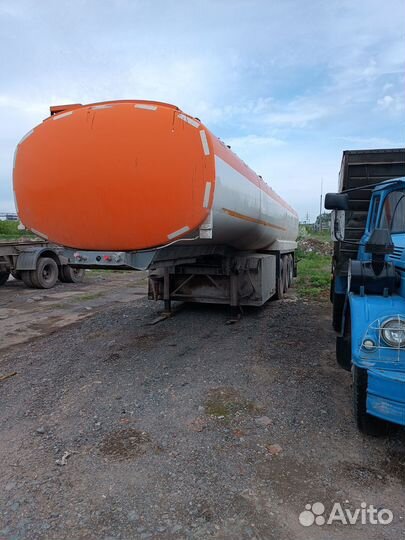 Полуприцеп бензовоз Sacim Бензовоз, 1991