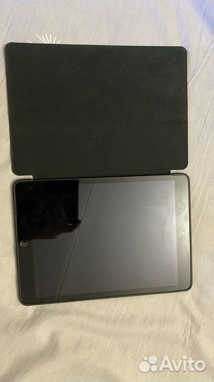 Продам планшет apple