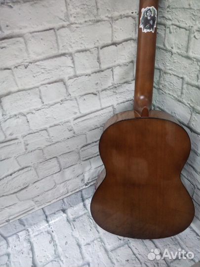 Классическая гитара yamaha c40