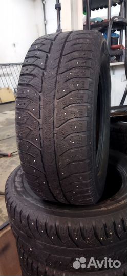 Bridgestone Ice Cruiser 7000 235/60 R16